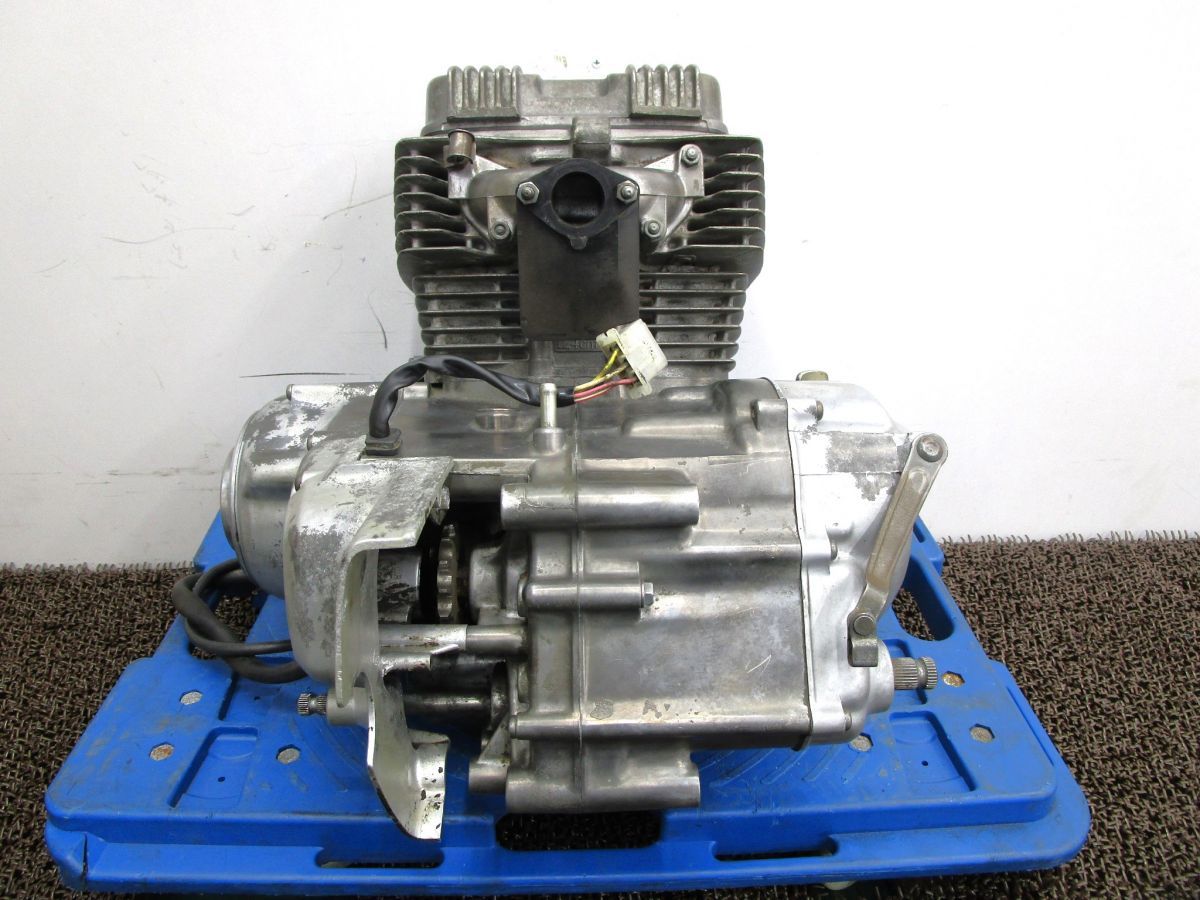 ふわふわの CM125T エンジン A6268 CM125T クランキングOK OH素材に ホンダ CM125TE キャブ車