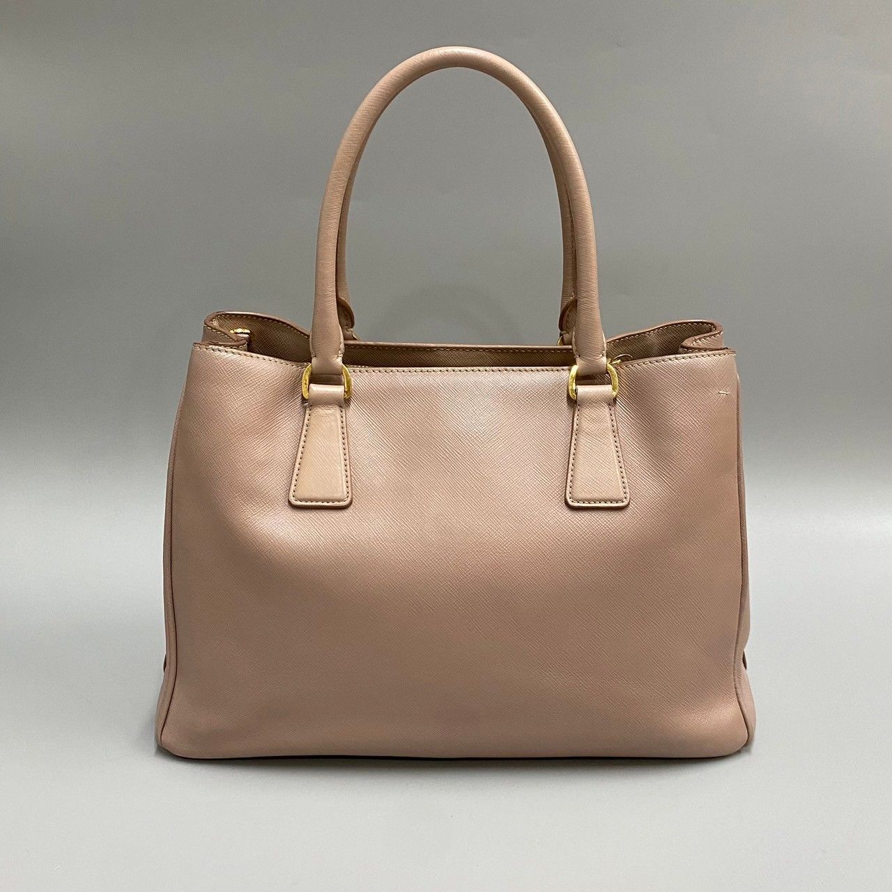 美品】プラダ PRADA 2way トートバッグ 三角ロゴ ピンク 袋付 A4