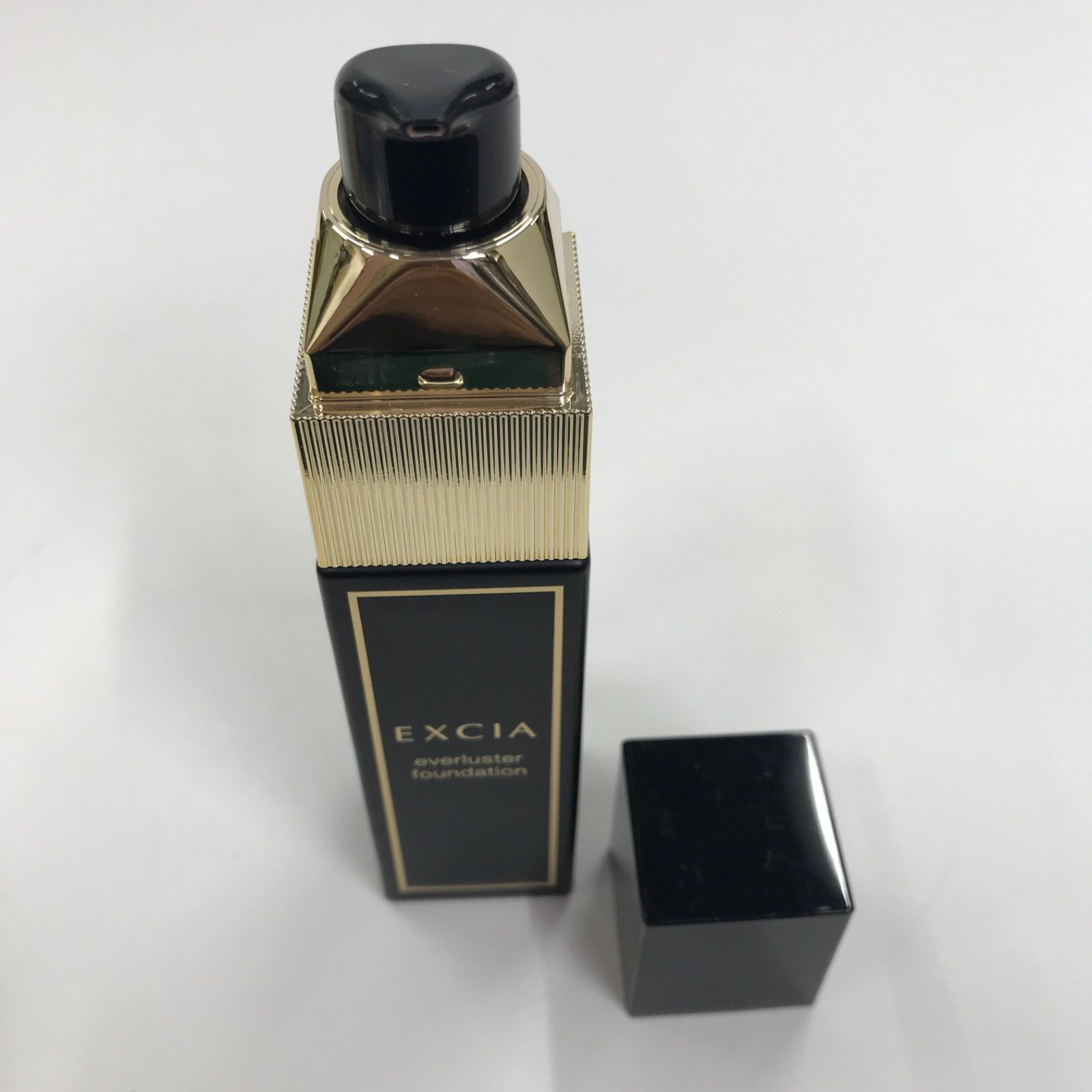 エバーラスターファンデーションOC111 アルビオンエクシアエバー