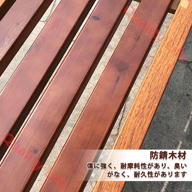 公園のベンチ