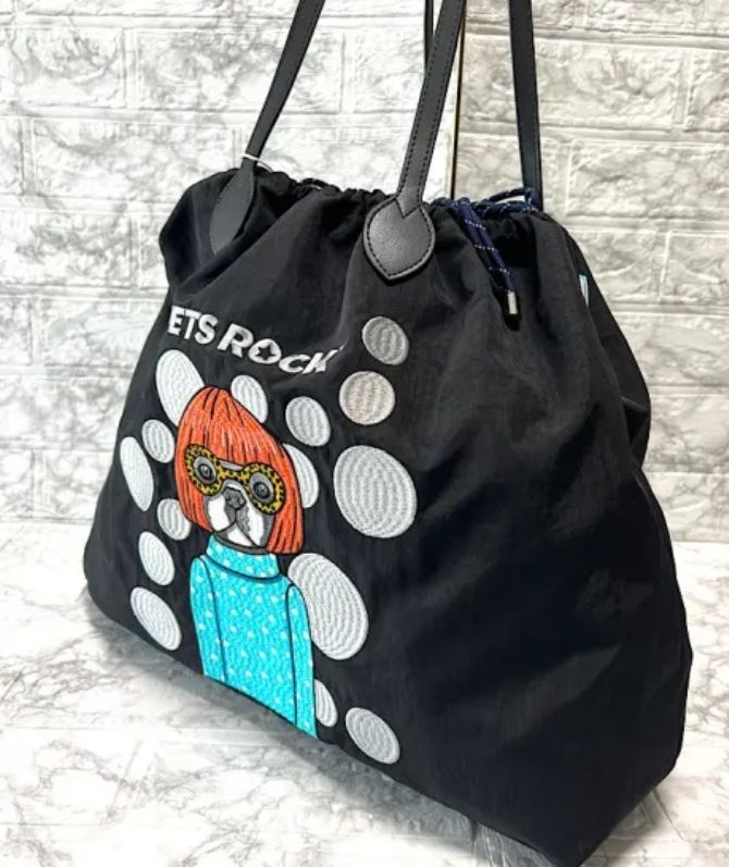 PETS ROCK コミックトートスポッツBLACK - メルカリ