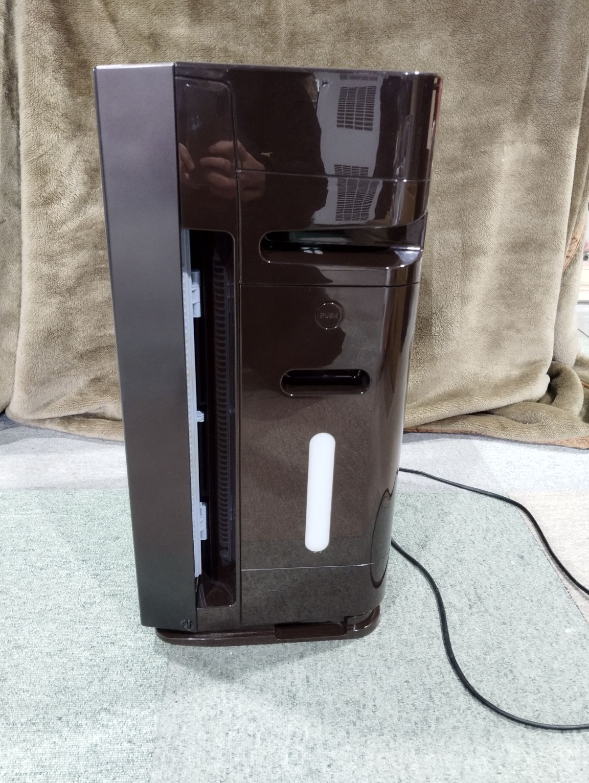 DAIKIN／ダイキン 空気清浄機 販売 MCK70TKS-T 2017年製 ビター