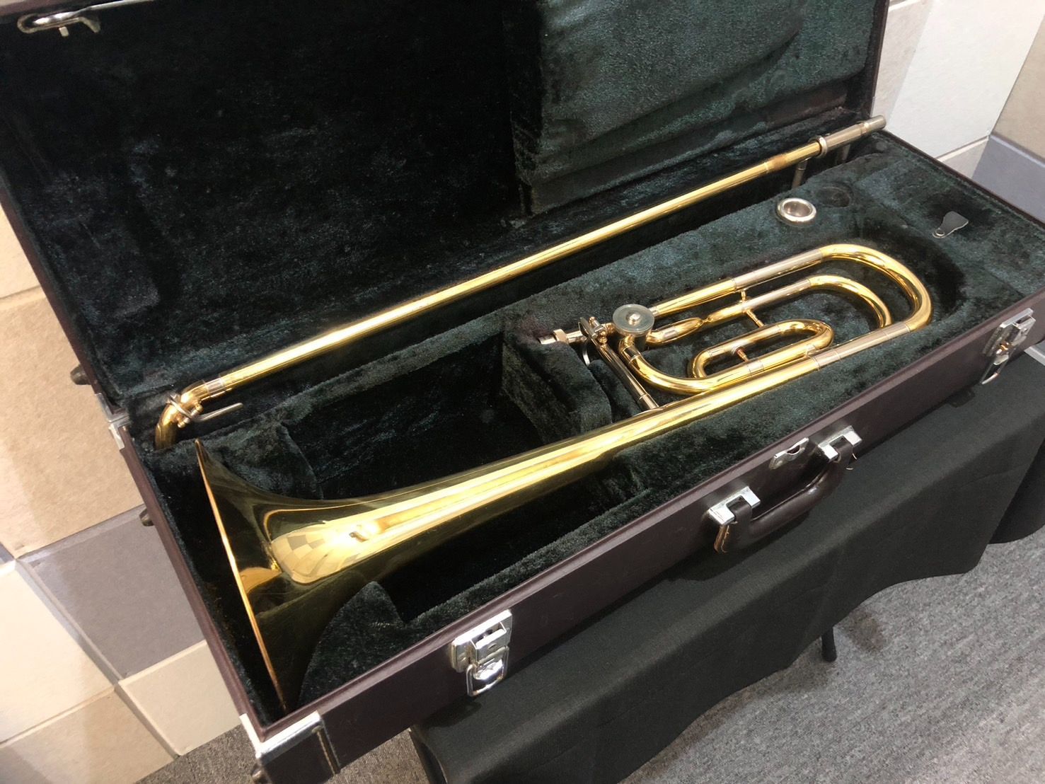 YAMAHA（ヤマハ）/テナーバストロンボーン用 ハードケース 純正ケース
