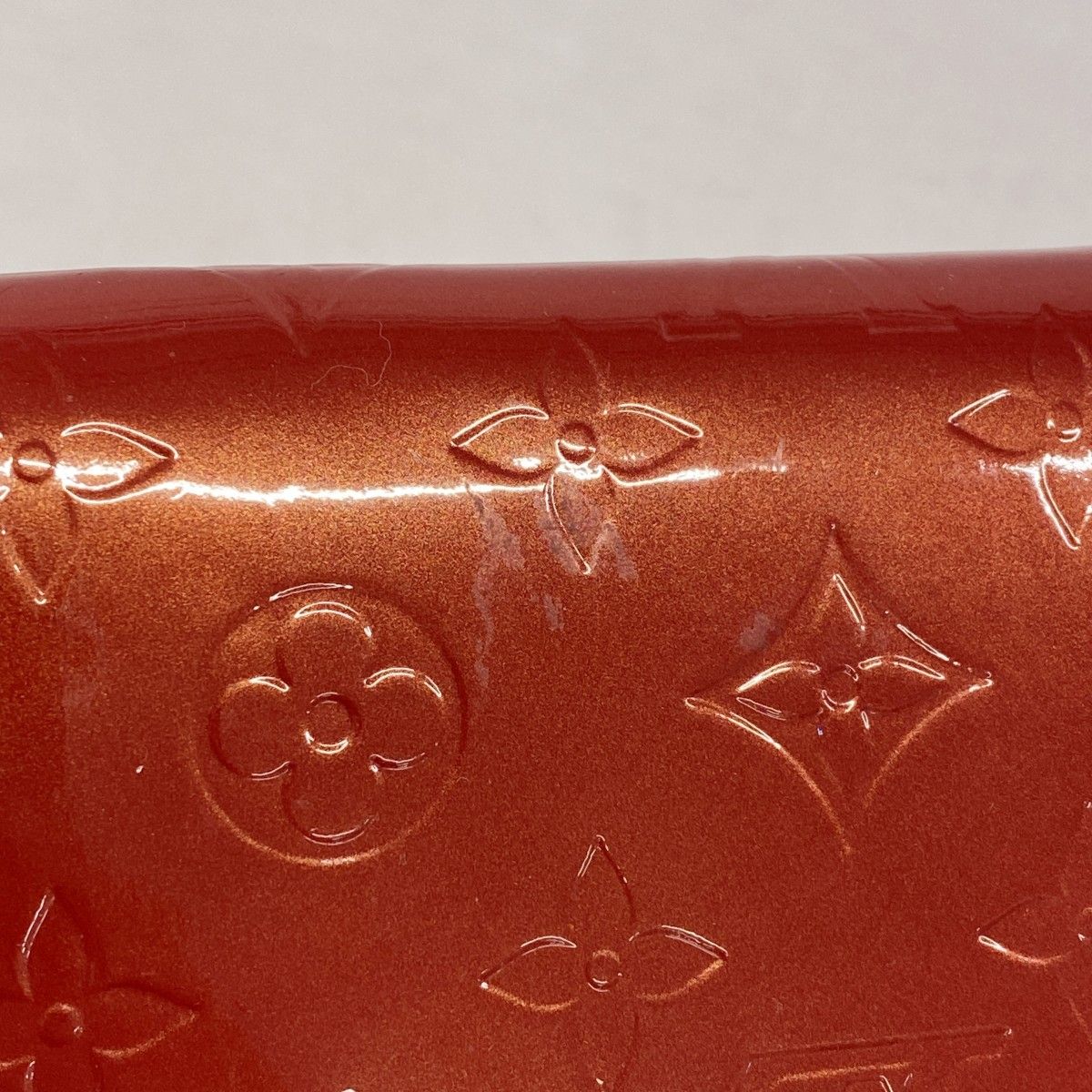 5gd5326-h】ルイヴィトン 長財布 ヴェルニ ジッピーウォレット M91981  