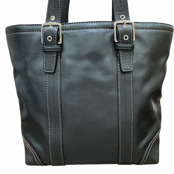 コーチ COACH