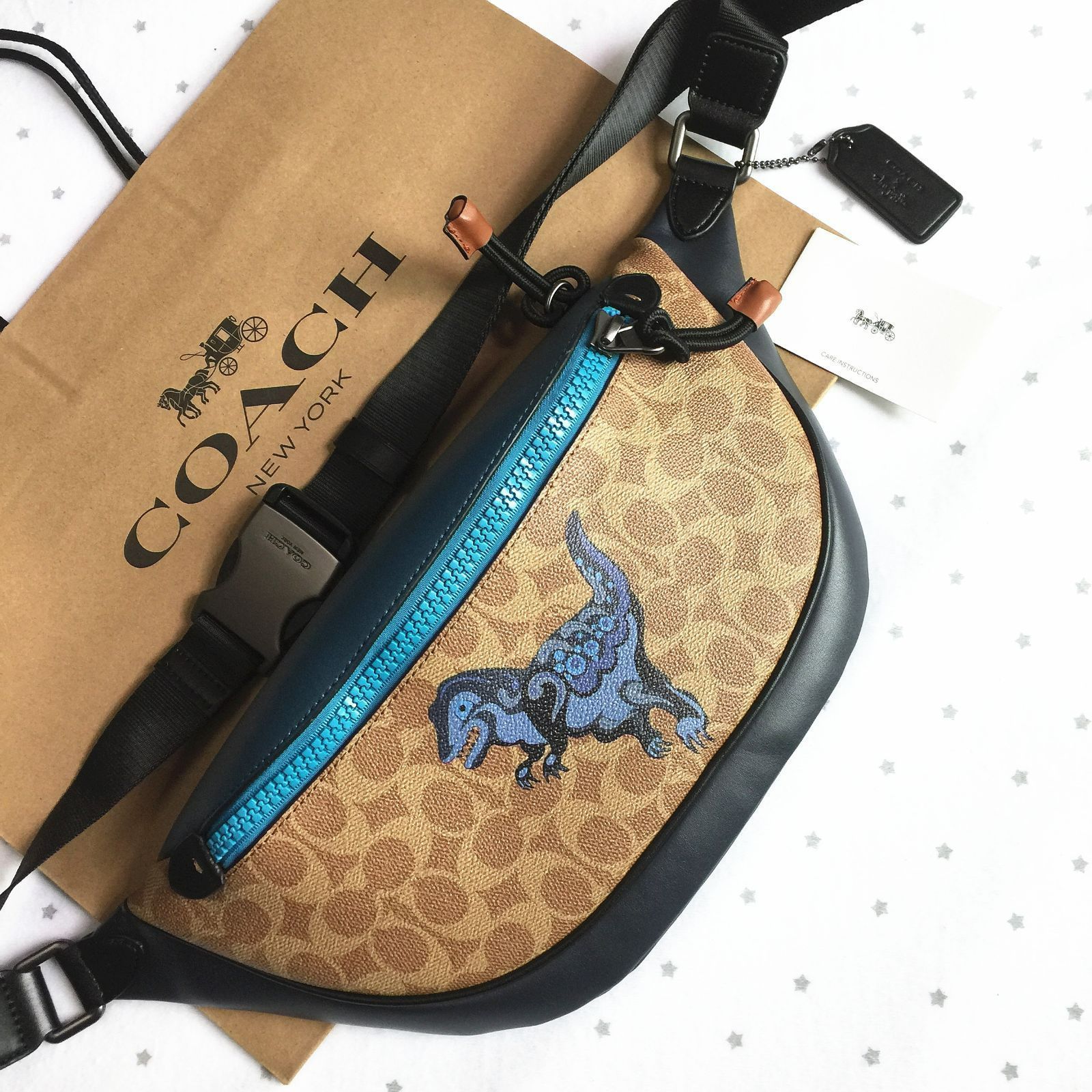 新品】 COACH コーチバッグ F75591 恐竜レキシー ボディーバッグ ベルトバッグ ウエストバッグ クロスボディー アウトレット品 - メルカリ