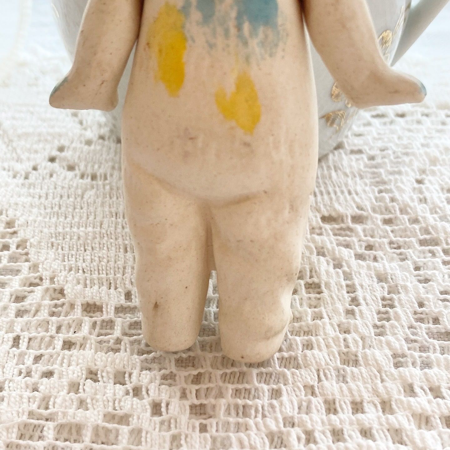 フランス直輸入】うさぎの着ぐるみを着た子どもが愛らしい