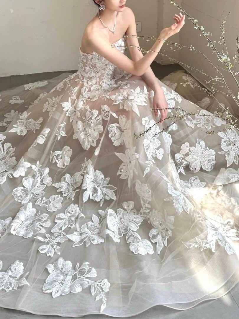 花柄がオシャレで美しい ベア イブニングドレス - メルカリ