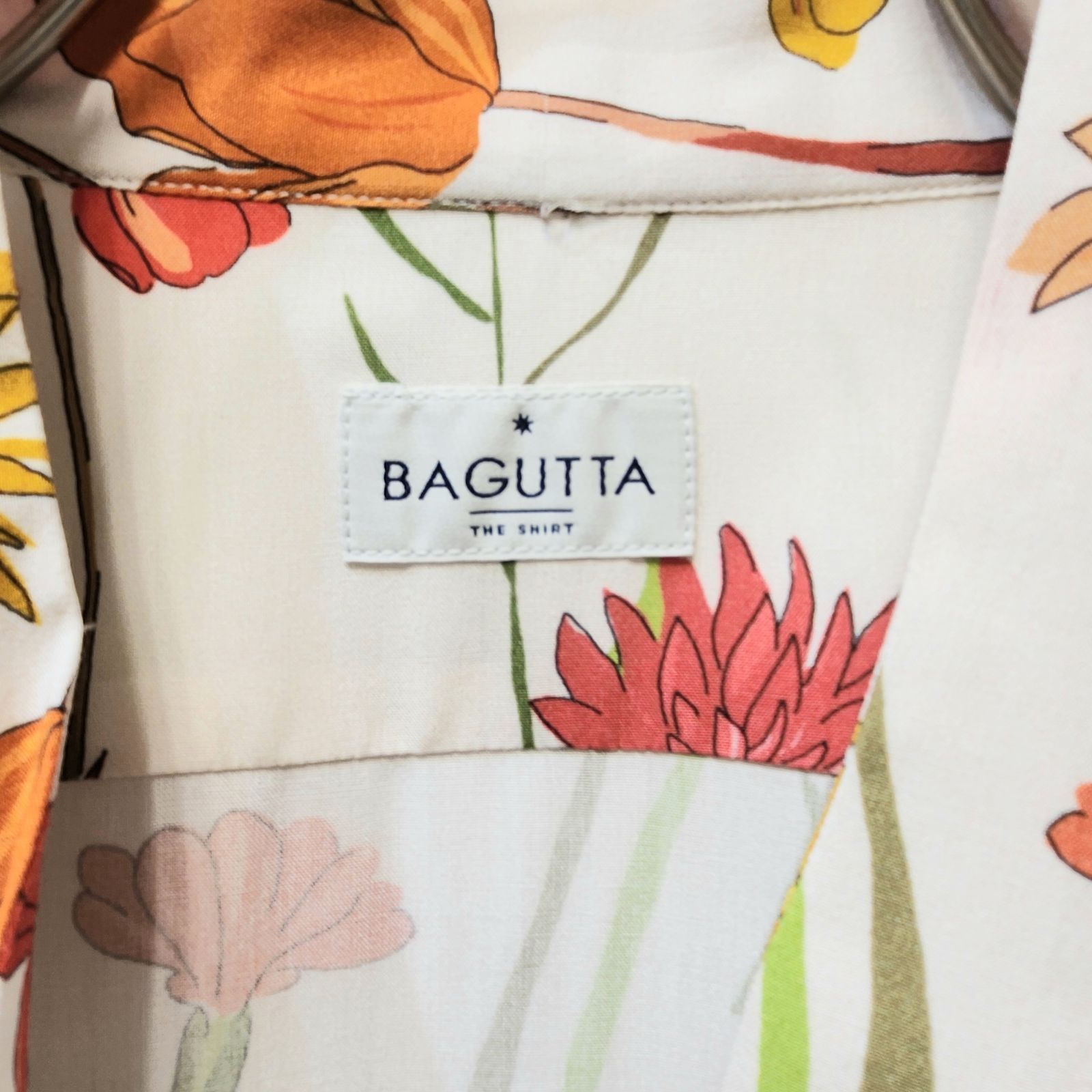 24 バグッタ BAGUTTA 花柄 シャツ メンズ 涼しい フラワー - シャツ