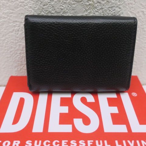 美品】DIESEL ディーゼル 現行モデル メタルロゴ 三つ折り財布 
