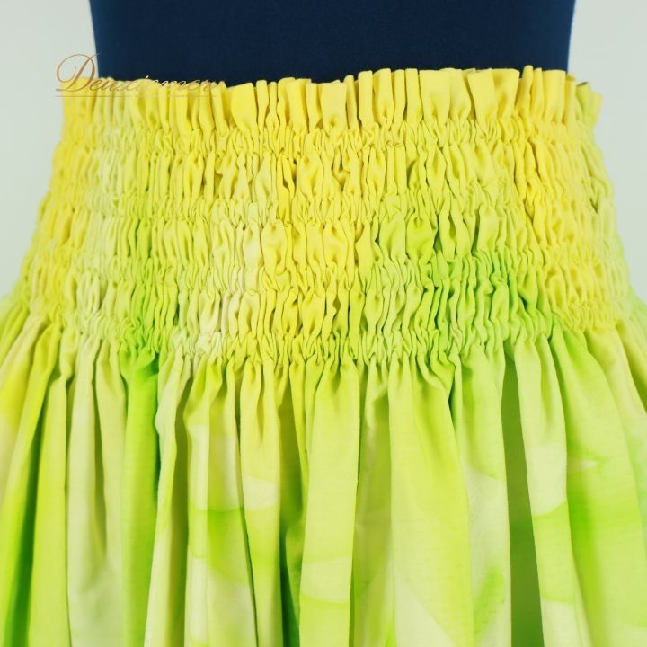 フラダンス 衣装 パウスカート グリーン系 ボゾ BOZO ホヌ柄 グラデーション 黄緑 黄 緑 エメラルドグリーン 手染め ハワイアン アロハ 華やか 鮮やか ハワイアンプリント イエロー系 LLC-HASEGAWATOSO_COM