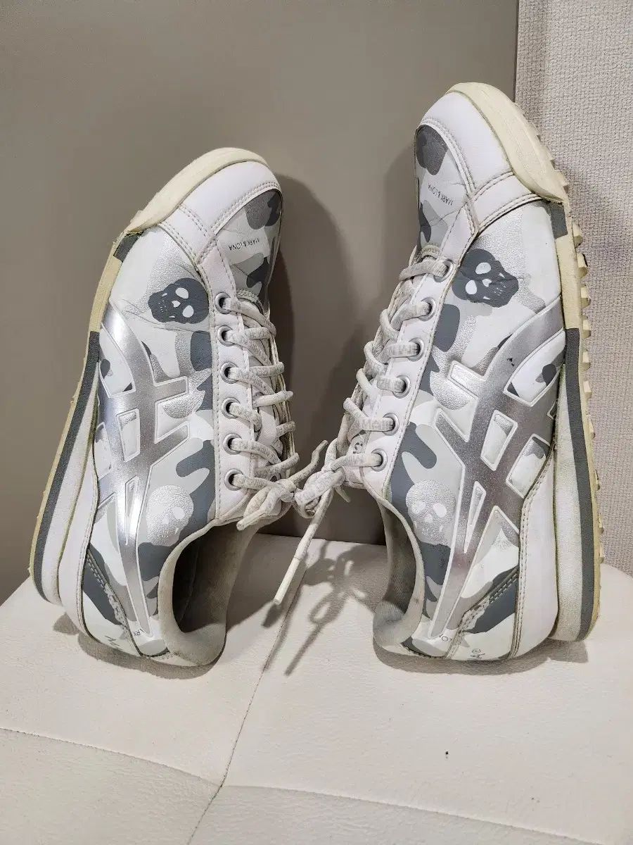 ゴルフシューズ