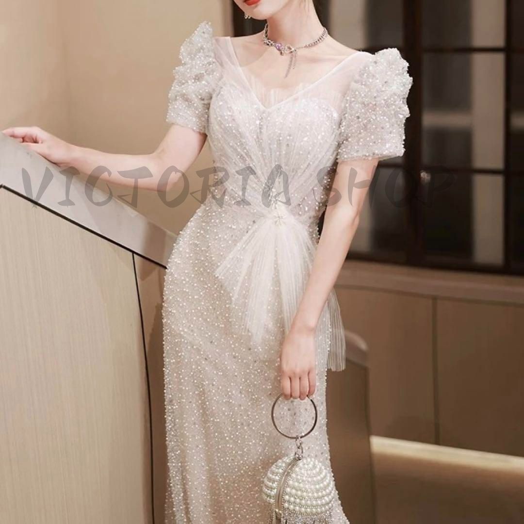 スパンコールがゴージャスでオシャレな半袖 イブニングドレス スパンコールがゴージャスでオシャレな半袖 イブニングドレス