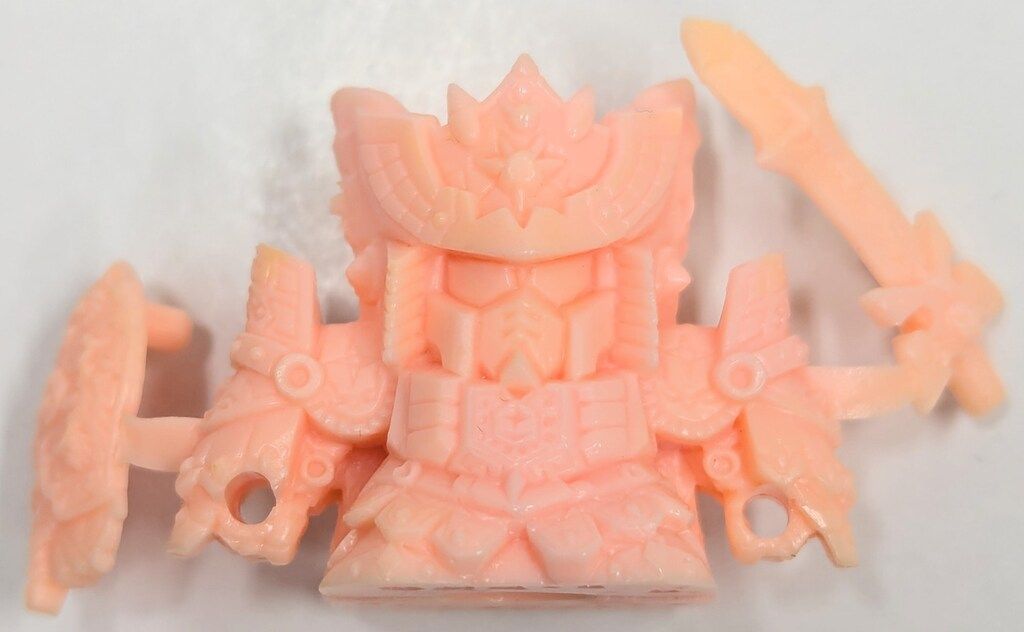 バンダイ 円卓の騎士 円卓の騎士編ベスト キングガンダムII世 肌色