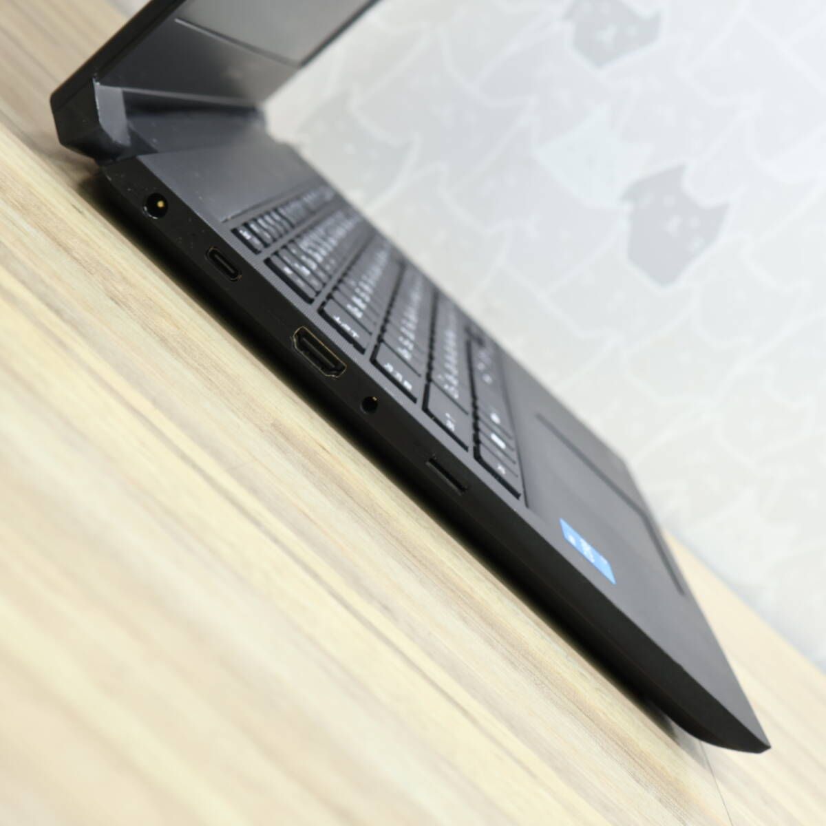 2023年販売モデル☆超美品 高性能i3！M.2 NVMeSSD256GB メモリ8GB☆S73