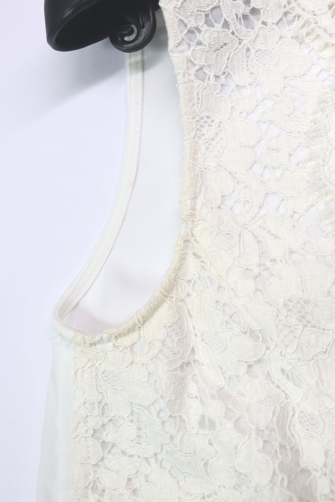 Rene 刺繍レースノースリーブブラウス 6011010 白/ホワイト ルネ 