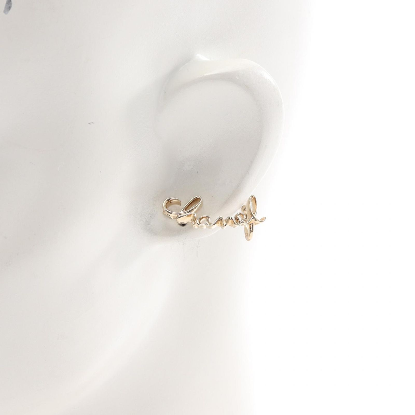 CHANEL ゴールド ロゴ ピアス シャネル CHANEL ピアス ココマーク ロゴ AB7658 GP（ゴールド