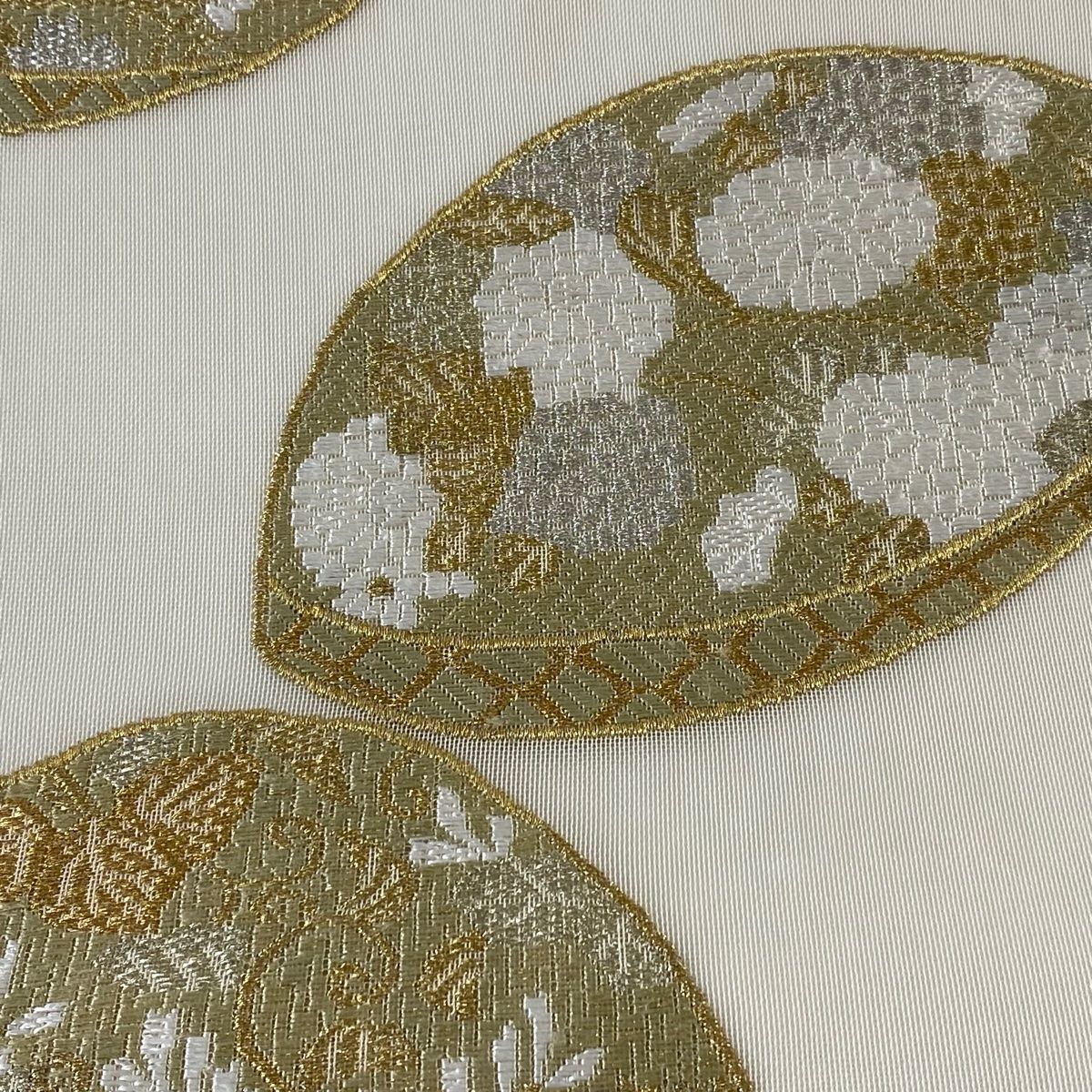 美品 ピンクゴールド！帯柄 梅 蝶々 桜 菊 楓 正絹 袋帯 二重太鼓 作り帯 袋帯 秀品 夏帯 菊唐草 桜 刺繍 金銀糸 クリーム お太鼓柄 正絹