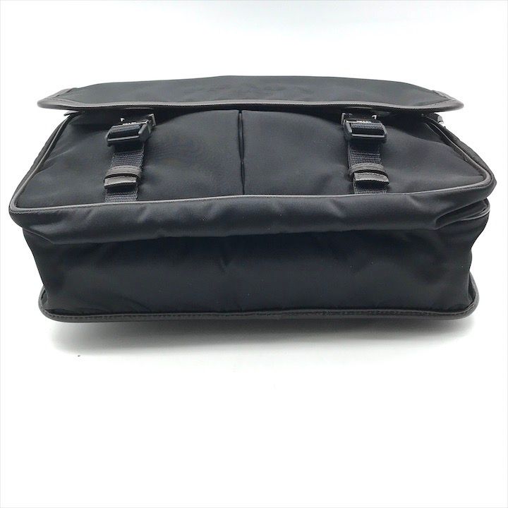 PRADA メッセンジャーバッグ ブラック 三角ロゴ レザー テスートナイロン 美品 プラダ PRADA 三角ロゴ レザー切替 ショルダー