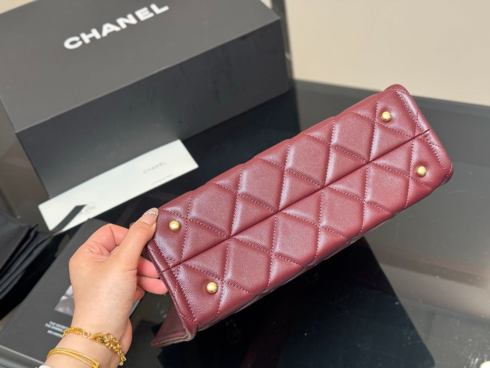 CHANEL オレンジ トートバッグ 7bf34bd605e8f27f3e374064d1b9ed