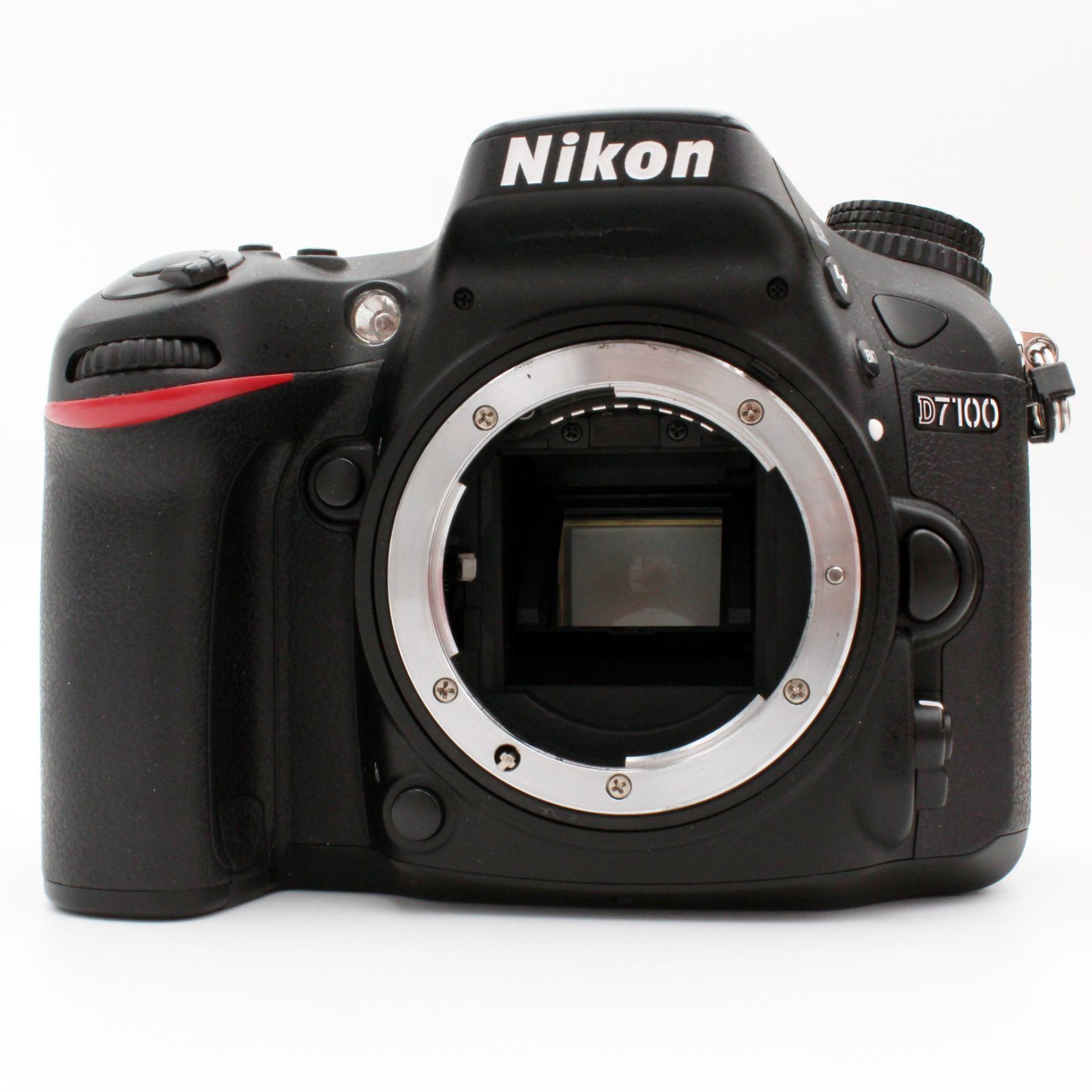 わずかシャッター数4326枚【新品級】Nikon D7100 ボディ#7540
