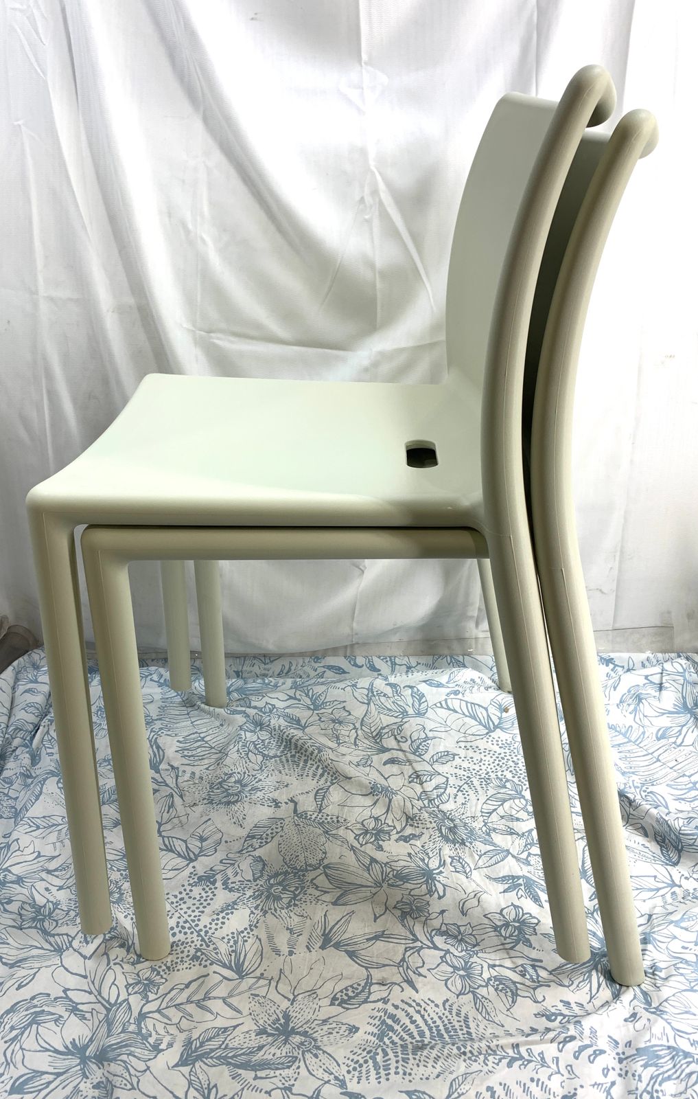 2個 MAGIS AIR-CHAIR スタッキングチェア SD74-1730C ホワイト MARWIL-DEMENAGEMENTS_CH