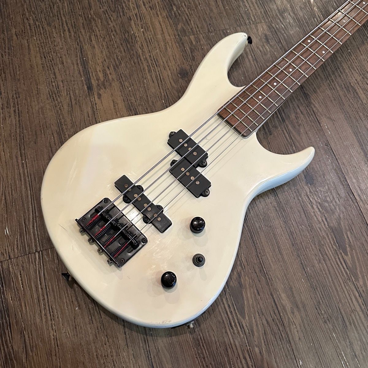 AriaproII Vanguard Series Electric Bass エレキベース アリア