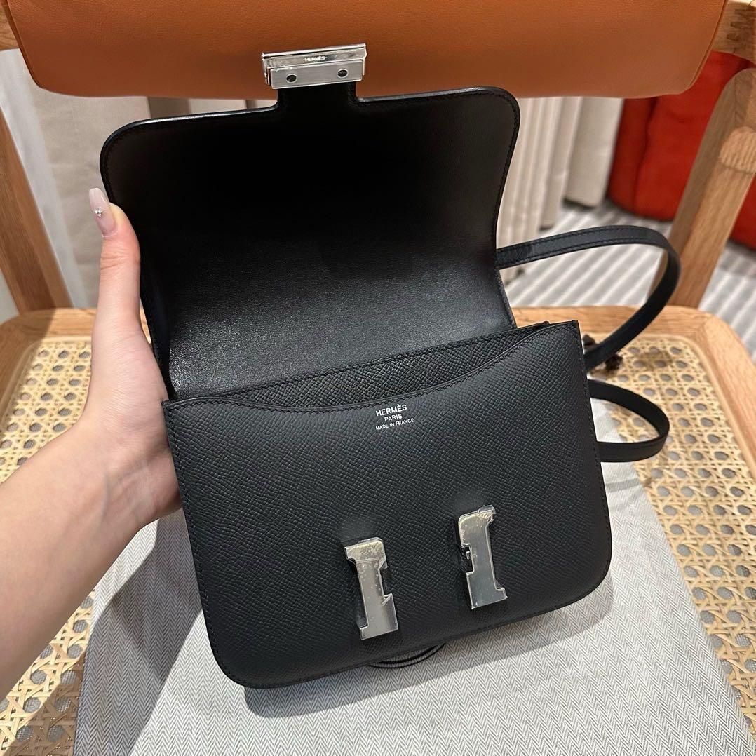 HERMES エルメス ショルダーバッグ コンスタンス スリム バッグ 入手困難◇大人気♪】HERMES コンスタンス スリム バッグ