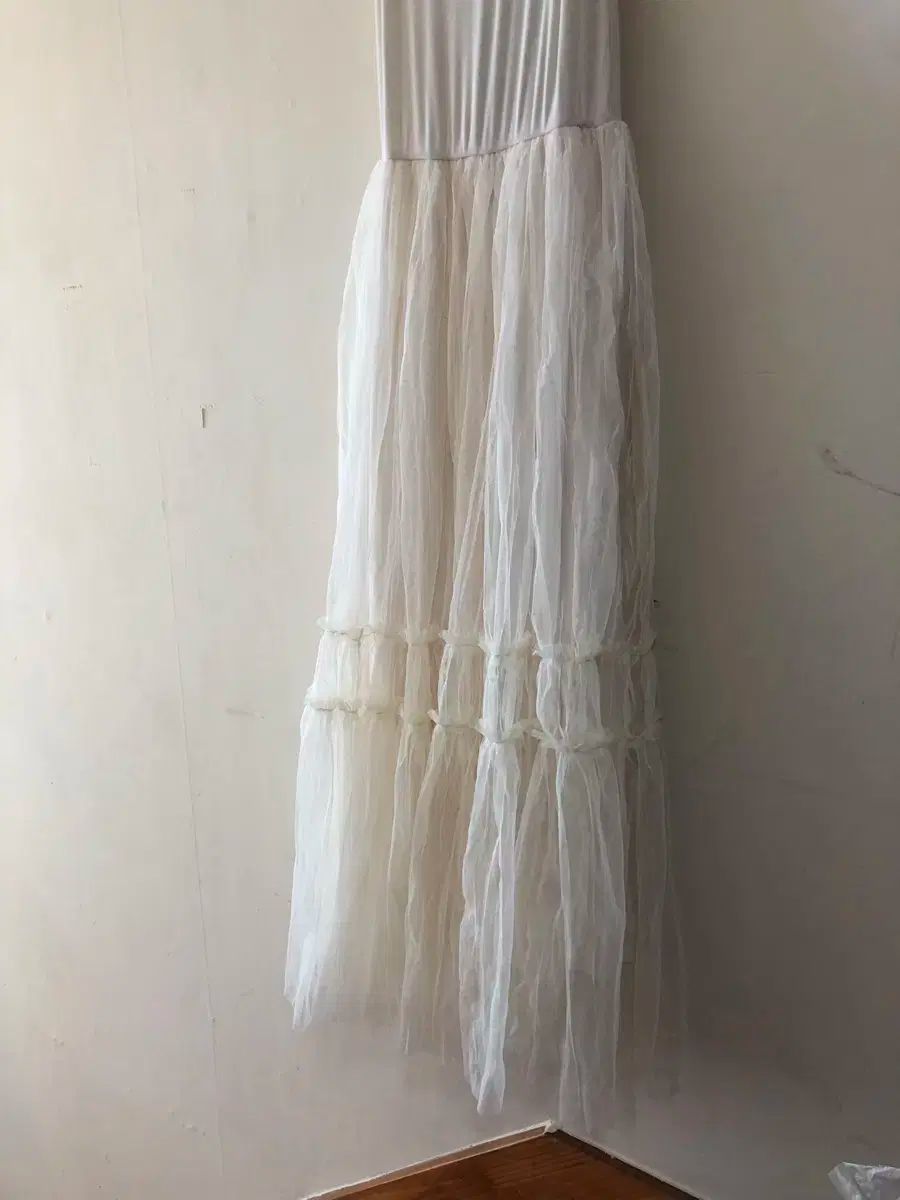 ivory maxi