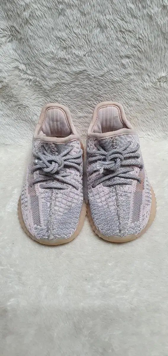 アディダス イージーブースト 350 ピンク グレー 140