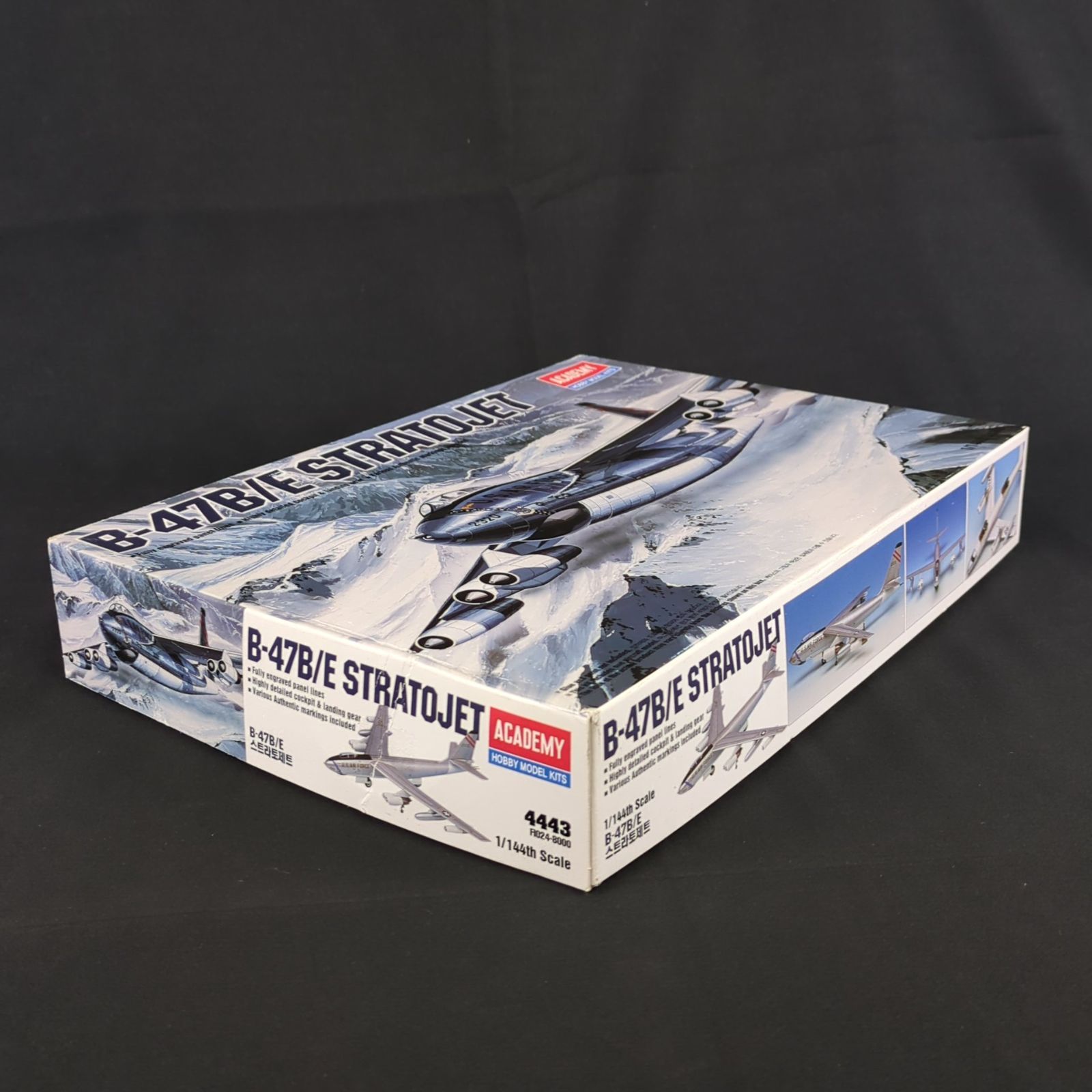 輸入キット ACADEMY 4443 1 144 B-47B E ストラト ジェット