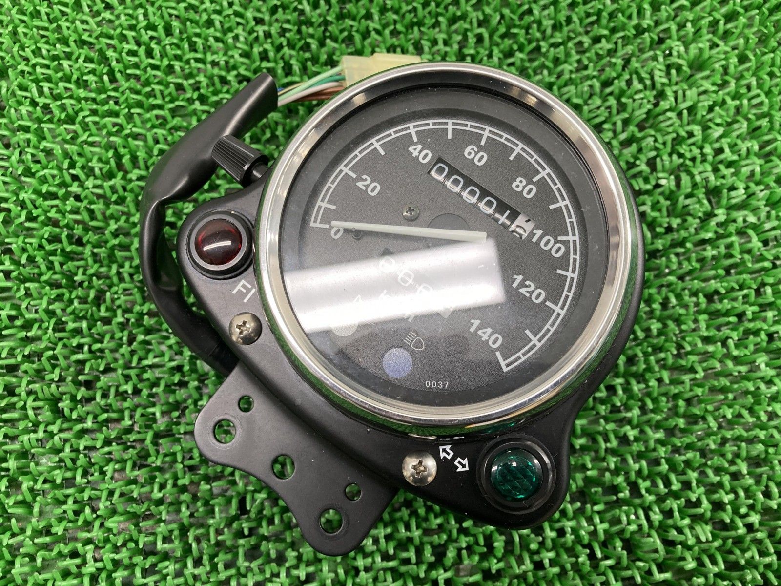 250TR スピードメーター 0037/0297-013 カワサキ 純正 中古 BJ250F 0037 0297-013 zN 250TR スピードメーター KA-0297-013/0037 カワサキ 純正 バイク 部品