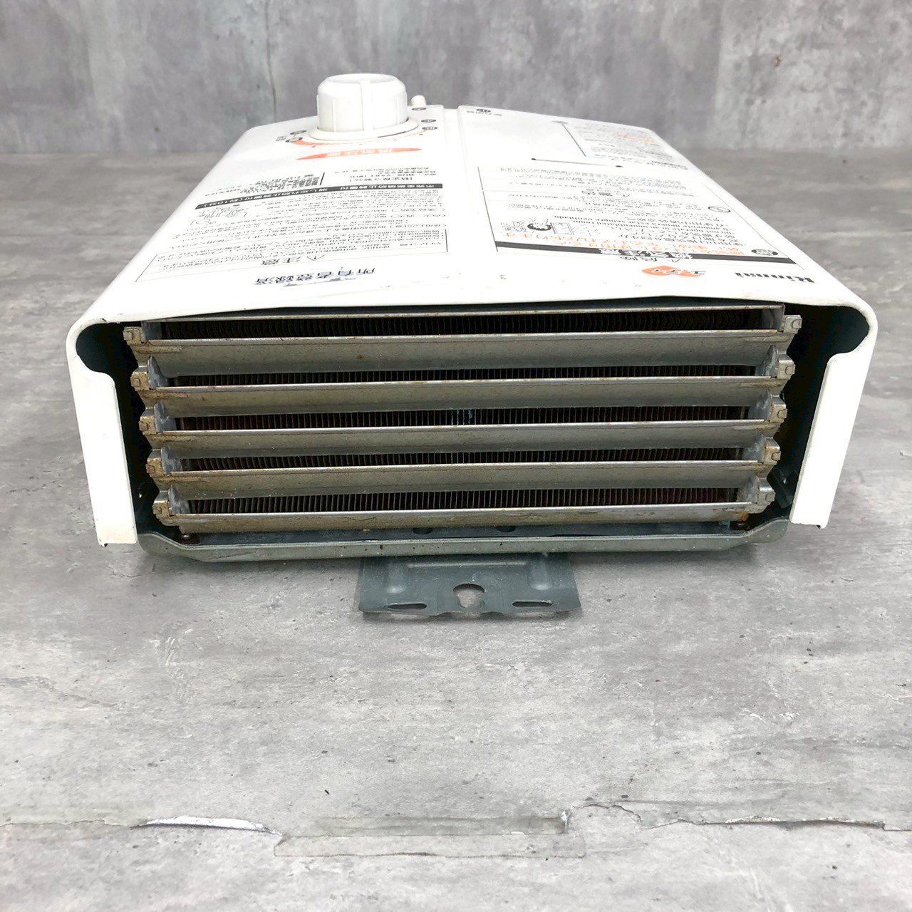 RINNAI リンナイ RUS-V561（WH） 瞬間湯沸器 給湯器 都市ガス