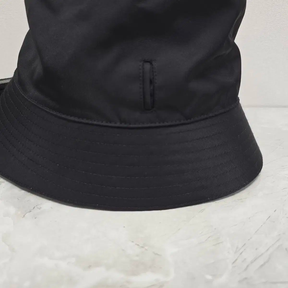 プラダ ナイロン バケットハット 帽子 XLサイズ
