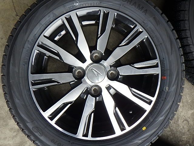 アトラクティブな 2410-383 ダイハツ アルミホイール＆ スタッドレスタイヤ 155 65R14 ４本セット