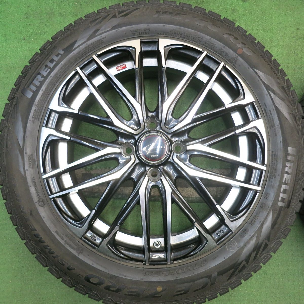 アシンメトリコ