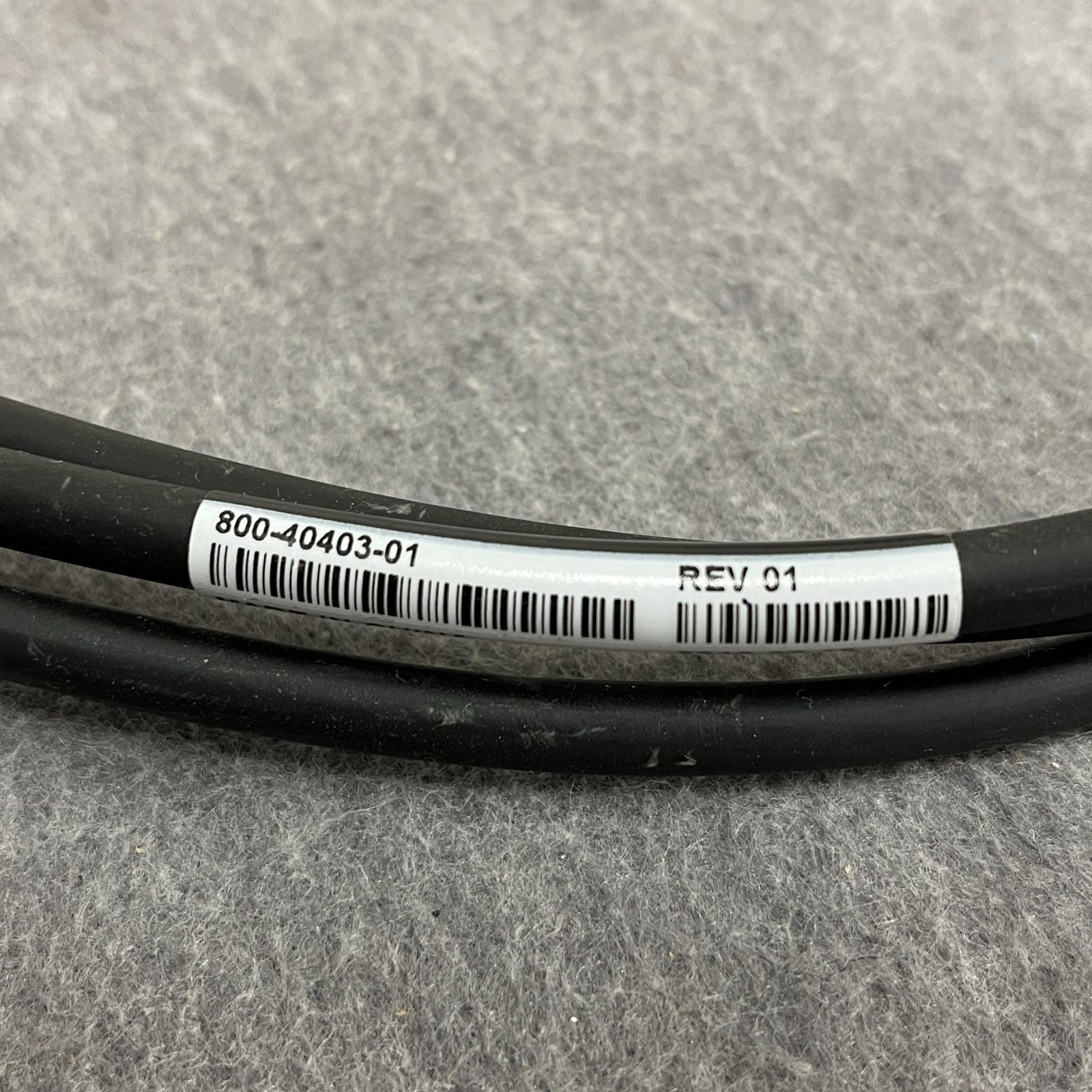 Cisco STACK-T1-50CM V1 スタッキングケーブル Catalyst 9300/9300X用