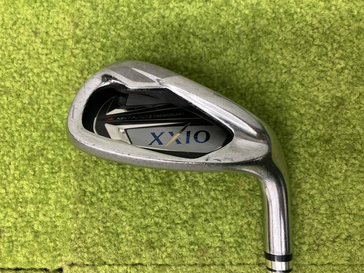 素敵すぎるフェイク盆栽‼️自然形状の盆栽 四角形鉢