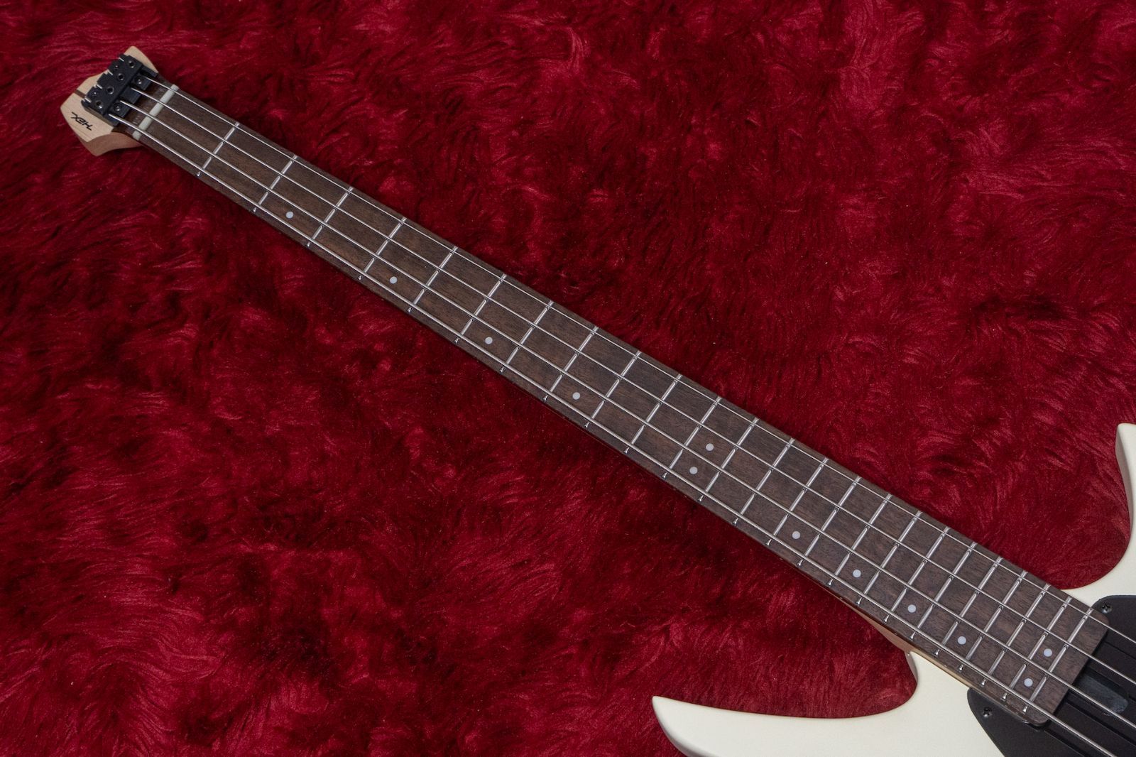 new】HEX Guitars / NB300 Ivory - メルカリ