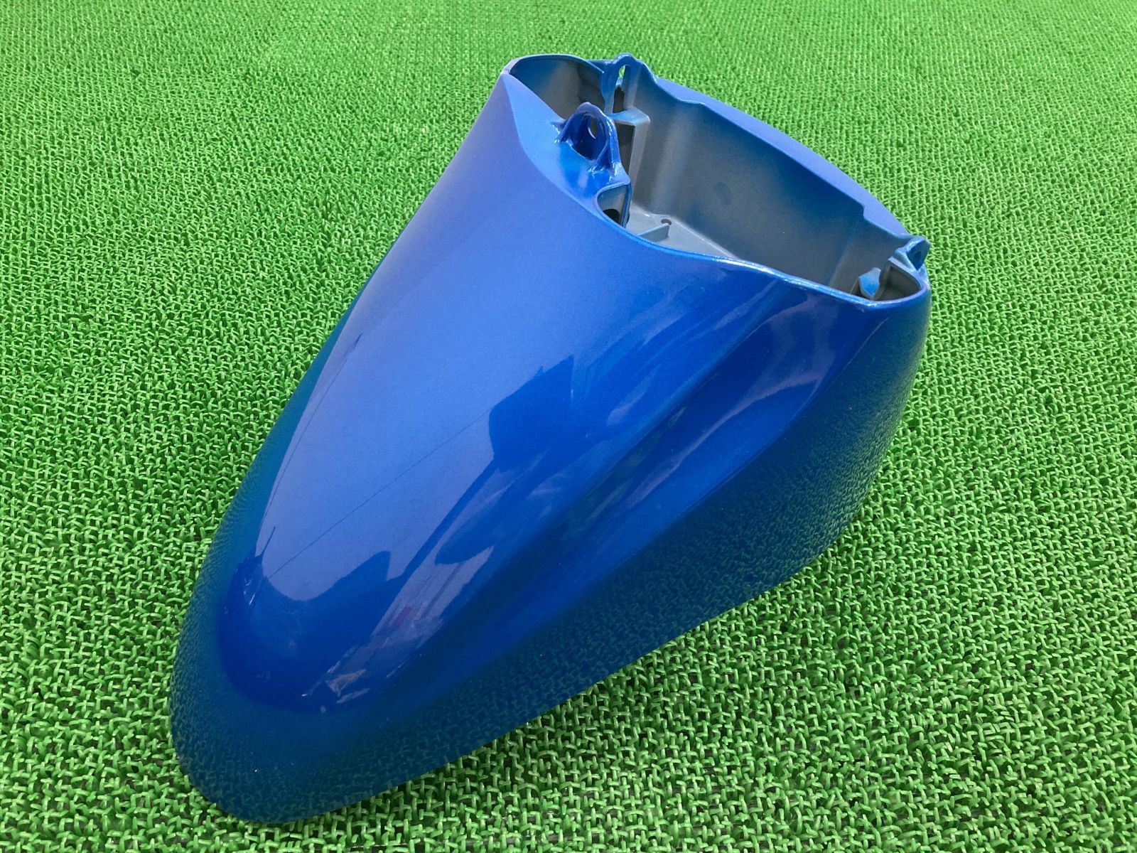 CrossDock製トゥデイ フロントフェンダー 青M 社外 中古 バイク 部品 AF67 クロスドック ノーマルタイプ 綺麗 良品 割れ欠け無し