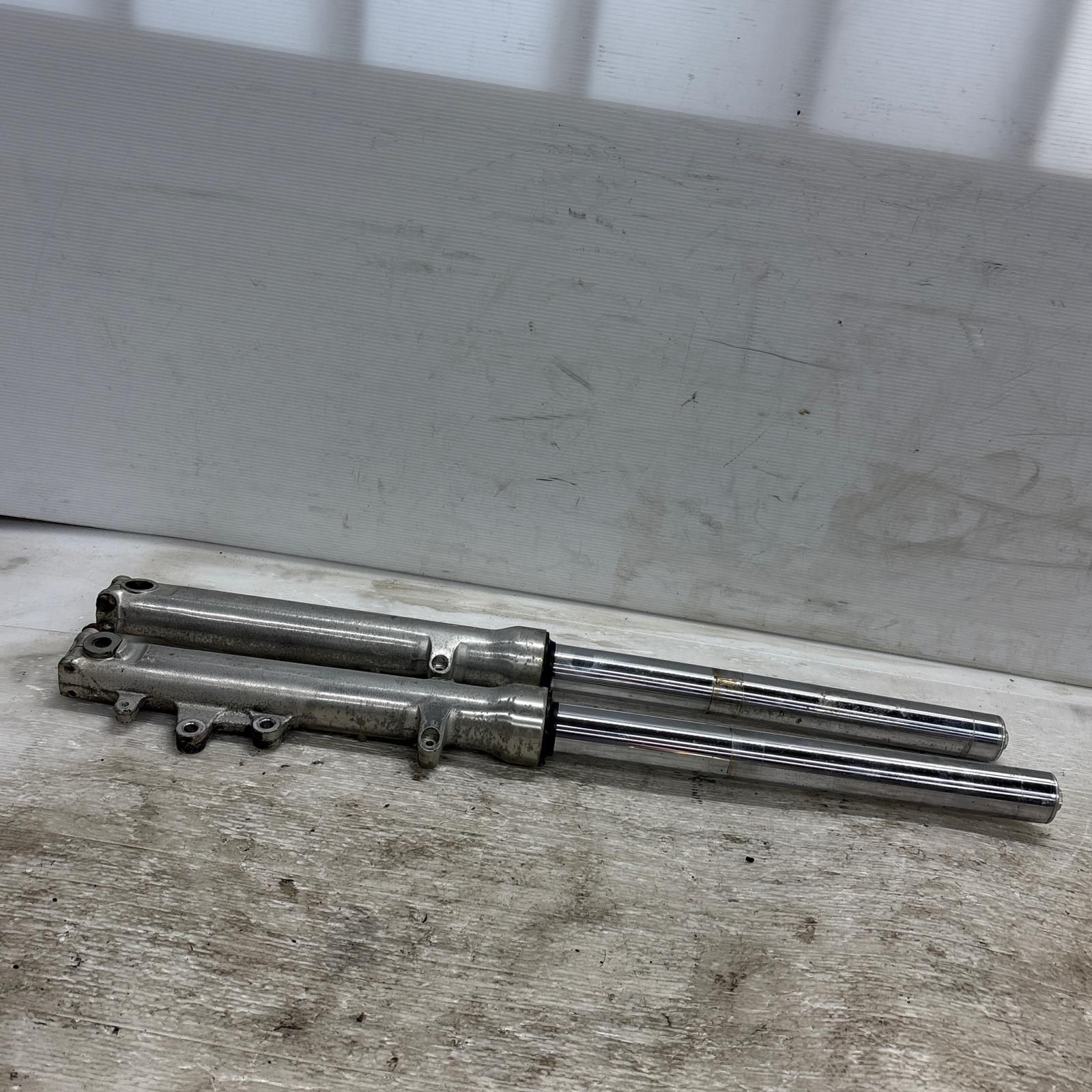 GJ77A フロントフォーク