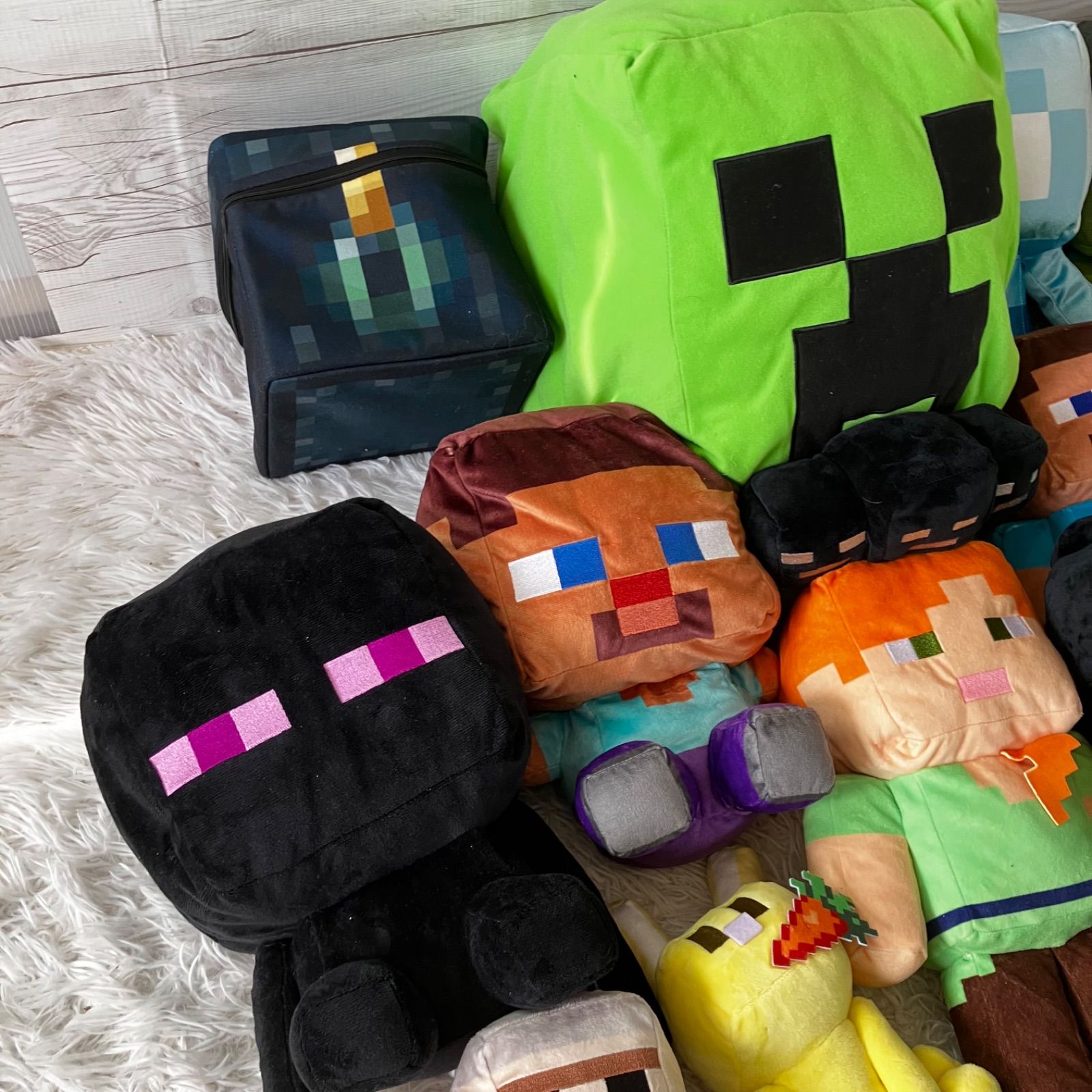 Minecraft マイクラ ぬいぐるみ　まとめ売り Minecraft マインクラフト マイクラ ぬいぐるみ 20点セット 大量