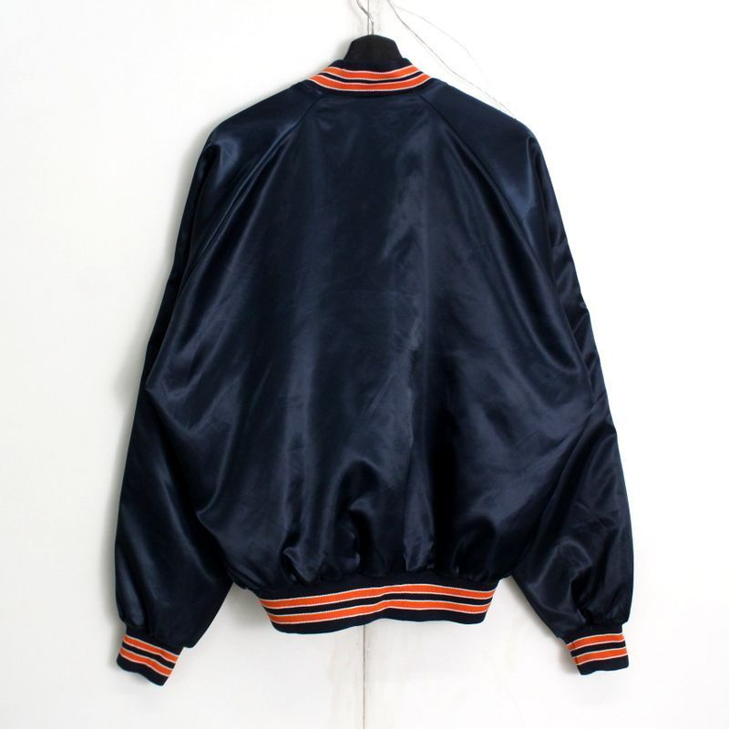 アメリカ製 NFL シカゴベアーズ スタジャン ナイロン Lサイズ 80s USA製 NFL vintage Chalk Line シカゴ・ベアーズ スタジャン