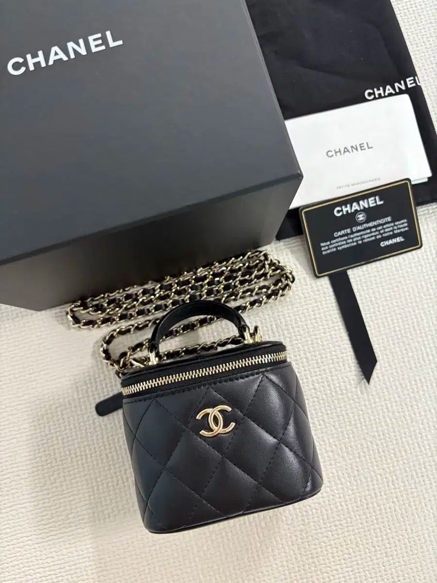CHANEL☆ヴァニティウィズチェーントップハンドル 新作！】CHANEL/シャネル ヴァニティ トップハンドル パール