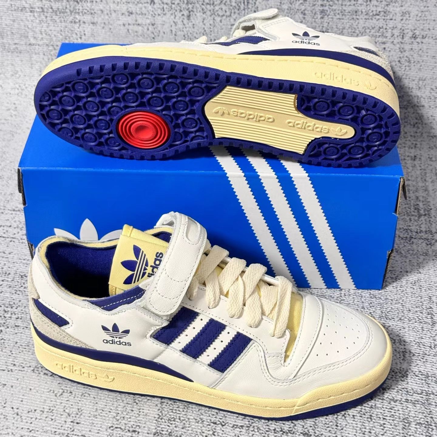 adidas ORIGINALS FORUM 84 LOW OG BRIGHT BLUE アディダス オリジナルス フォーラム 84 ロー OG  ブライト ブルー S23764 - メルカリ