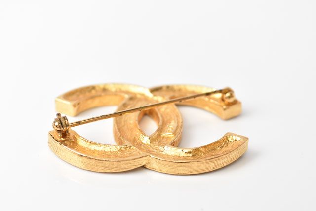 シャネル ブローチCHANEL ピンブローチ ココマーク/ラインストーン