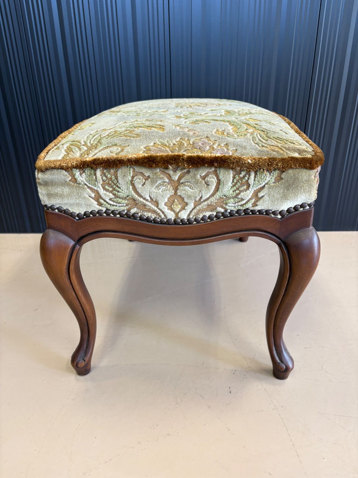 【カリモク】金華山　スツール　オットマン karimoku』カリモク 金華山 スツール オットマン チェア 椅子 イス