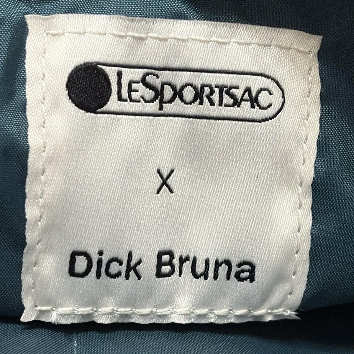 LESPORTSAC(レスポートサック) ポーチ美品 - 黒×白×ライトブルー