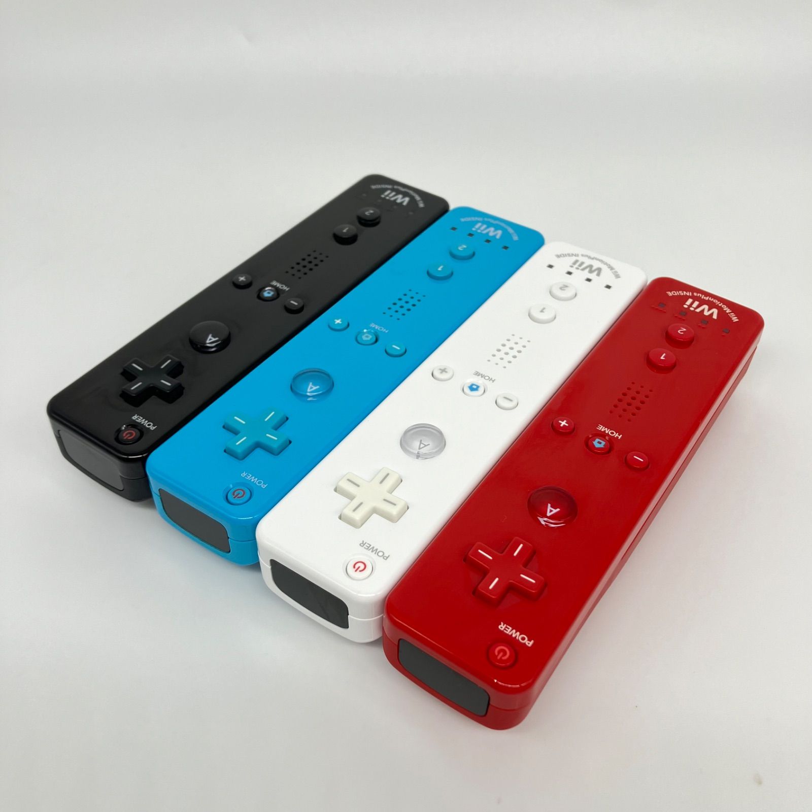 wii＆WiiU　ソフト4本　本体リモコン　モーション他セット 任天堂 Wiiリモコン WiiUコントローラー モーションプラス 4色