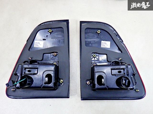 トヨタ ランクル100系 LEDテールライト左右セット イーグルアイ 新品！】 EAGEL EYES イーグルアイ 100系 ランドクルーザー